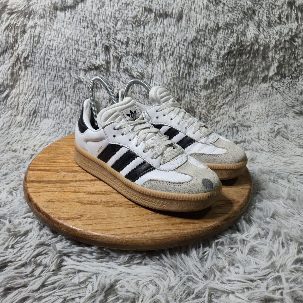 adidas Samba White Black Stripes Gum Sole Leather Sneakers Womens 6 Retro IE13